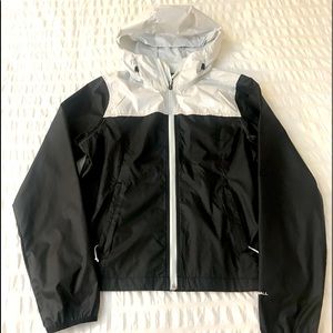 Women’s North Face Windwall Jacket